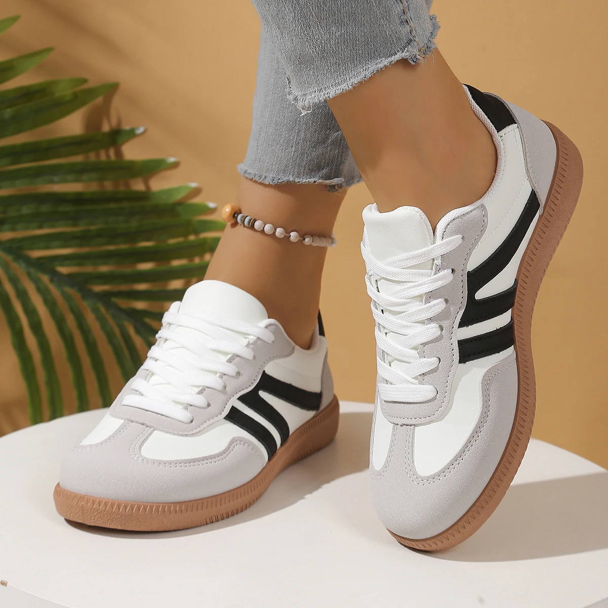 German Training Shoes Women 2026 New Genuine Leather Women Sneakers Flat Lace-up Retro Large Size Forrest Gump Shoes Women