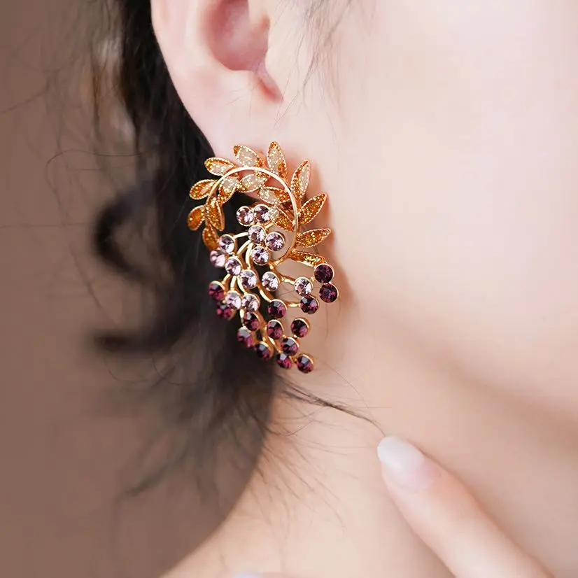 

2023 Trending Ear Clip Earrings Without Piercing Romantic Purple Crystal Rose Gold Plated Women's Jewelry Luxury Elegant Korean