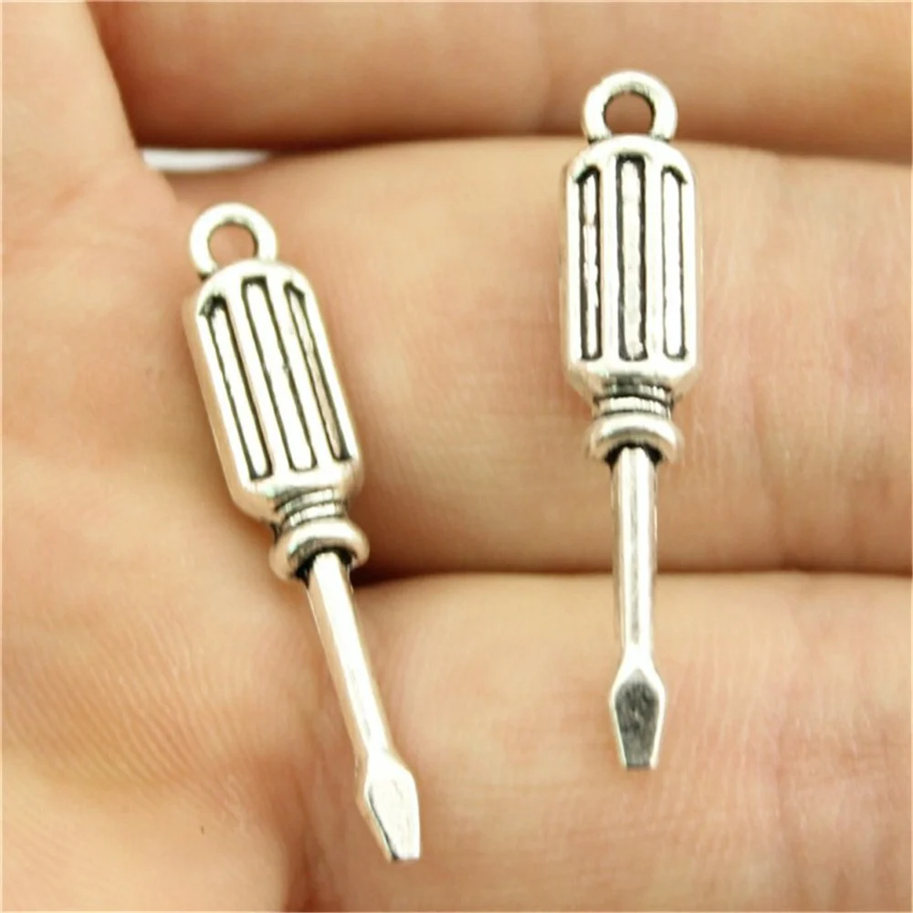 Wholesale Jewelry Lots Antique Silver Color 31x6mm Screwdriver Charm Necklace Korean Fashion 5 Pieces