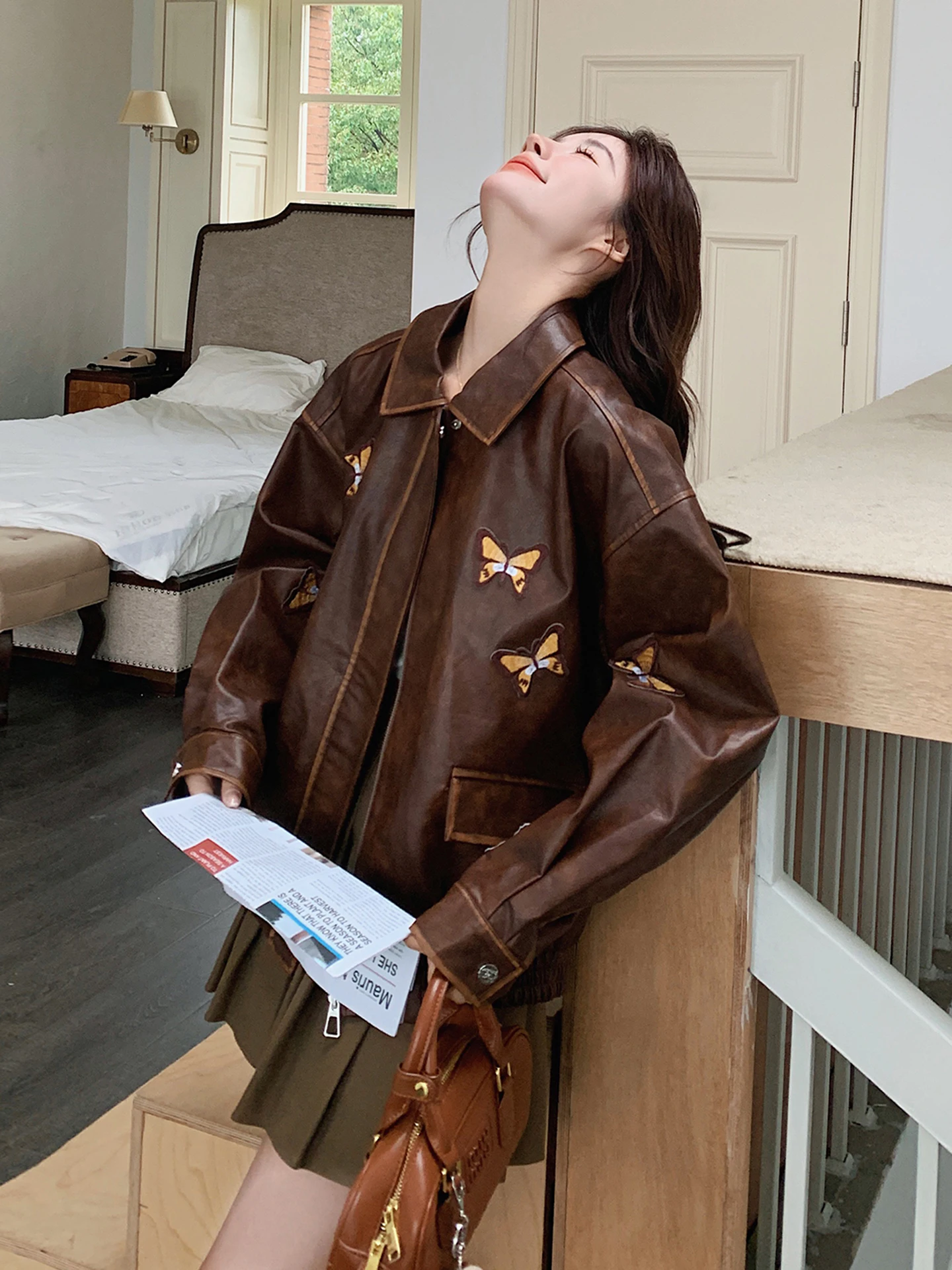 Jaet en cuir marron rétro pour femmes, nouvelle broderie douce et fraîche, sensation haut de gamme, manteau ort pour les déplacements, automne 2025