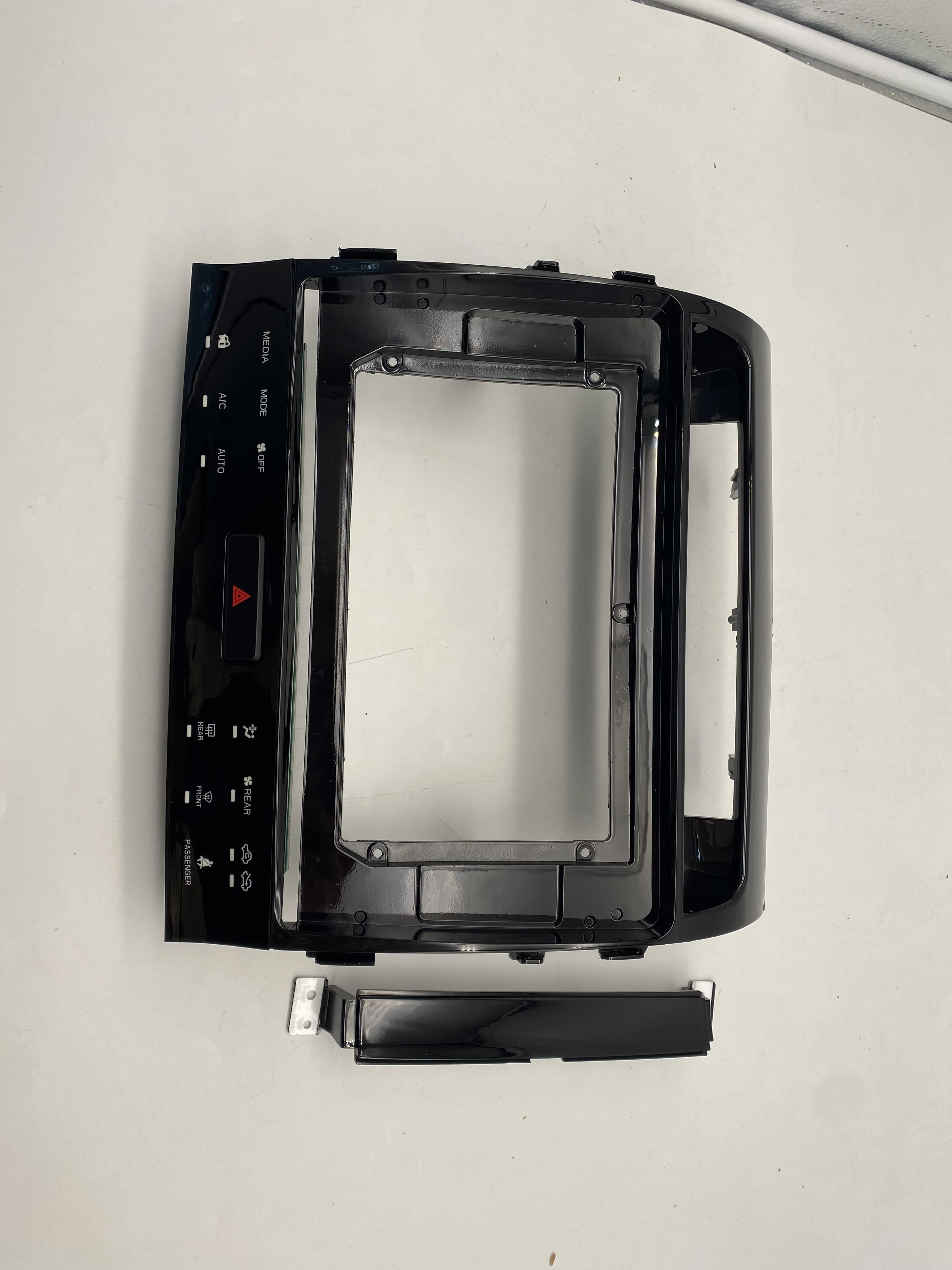 9 Inch Car Radio An… - image