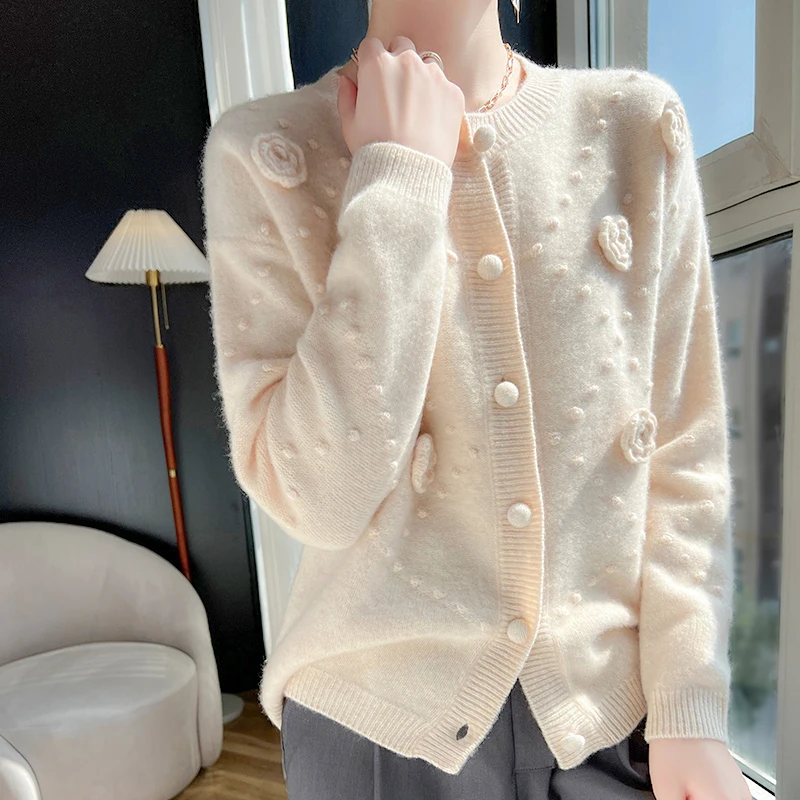 Camellia wool cashmere sweater knit cardigan women\'s round neck autumn and winter 2023 new drum loose pure wool top Hot fashion