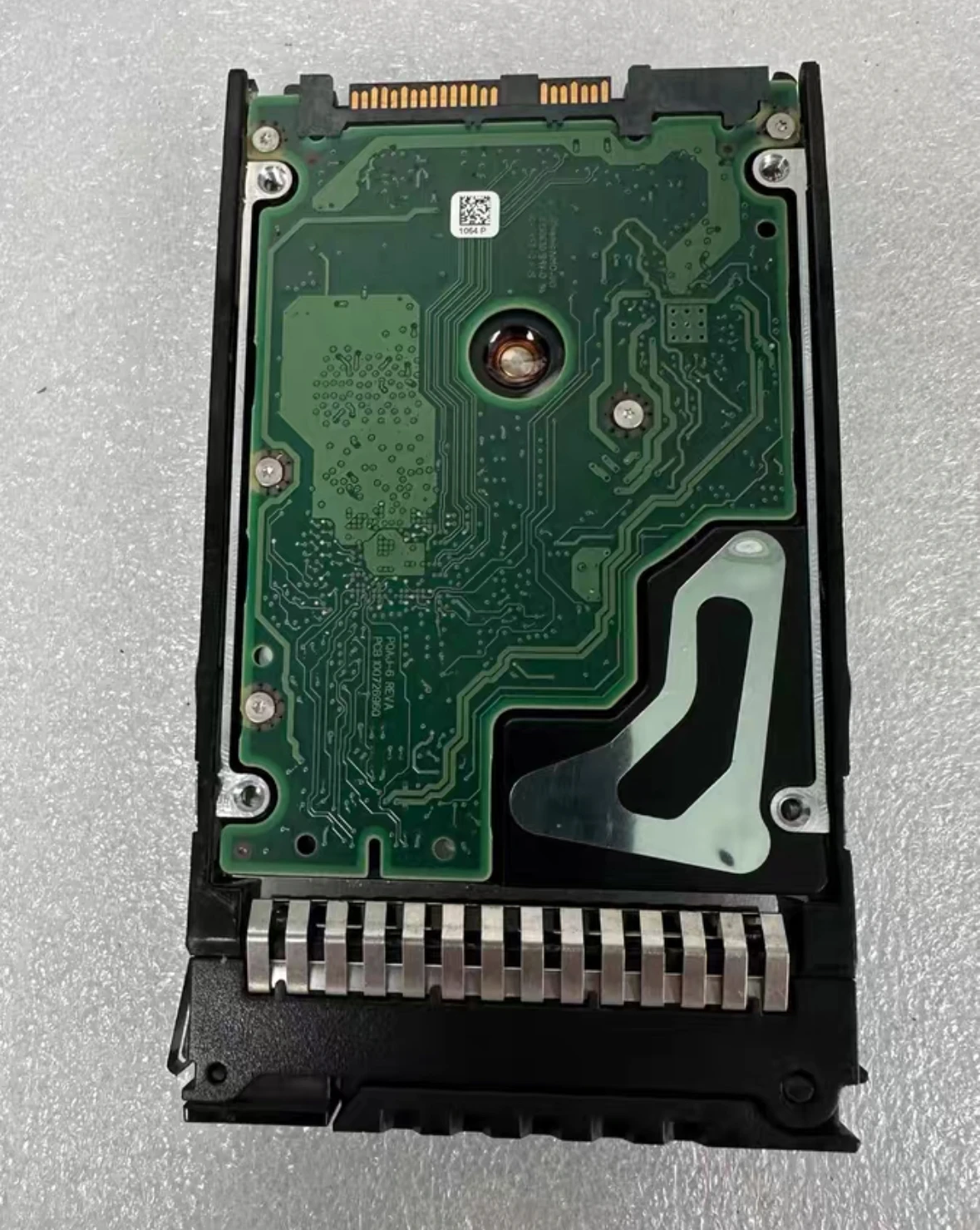 

Для серверного жесткого диска 02310YCR 600G 2.5 10K SAS RH2288 RH288H V3 V2