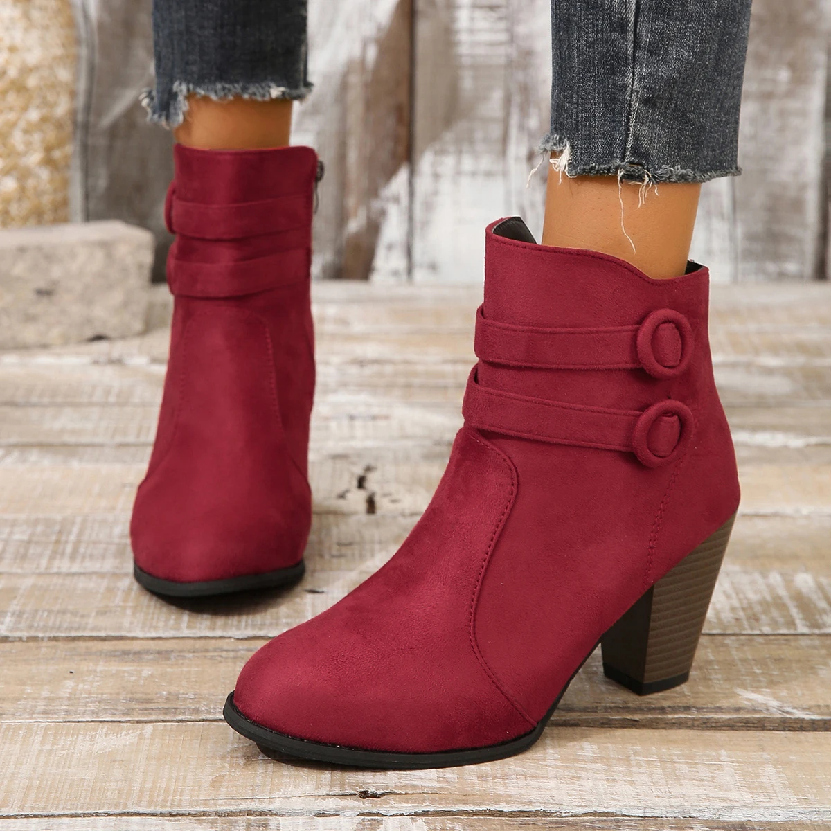 

Women Short Boots Thick Heels High Heels Side Zippers Pointed Toe Low Cut Fashion Boots Casual and Fashionable Versatile Shoes