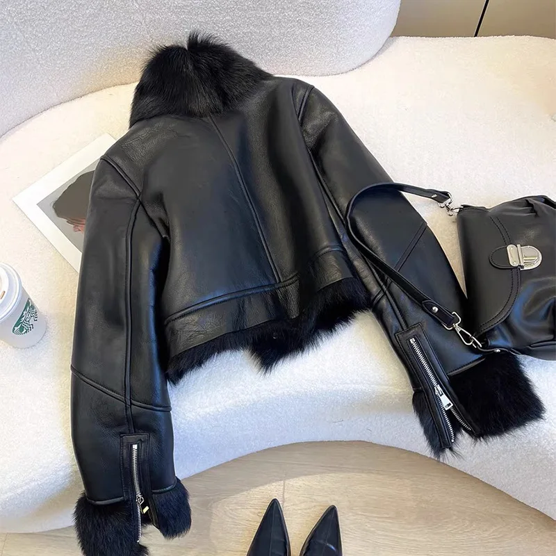 Faux PU Leather Coats Women Fur Collar Coat Thick Warm Short Jackets 2025 Streetwear Button Open Stitch Jacket Autumn Winter