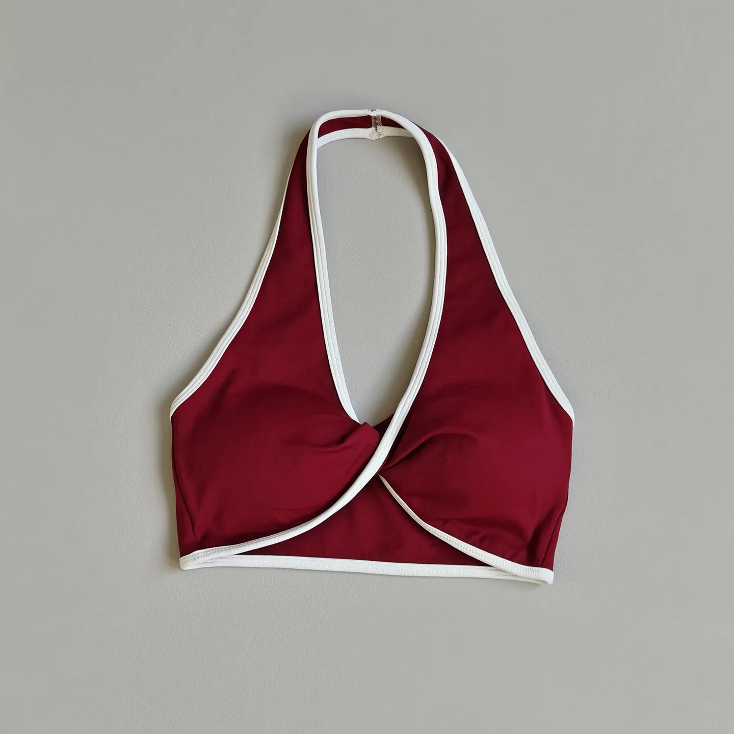 Nahtloses Yoga-Outfit für Damen, Fitness-Set, High-Waist-Yoga-Leggings, Neckholder-BH mit Trägern, Sport-Set, Fitness-Outfit – Detail 7