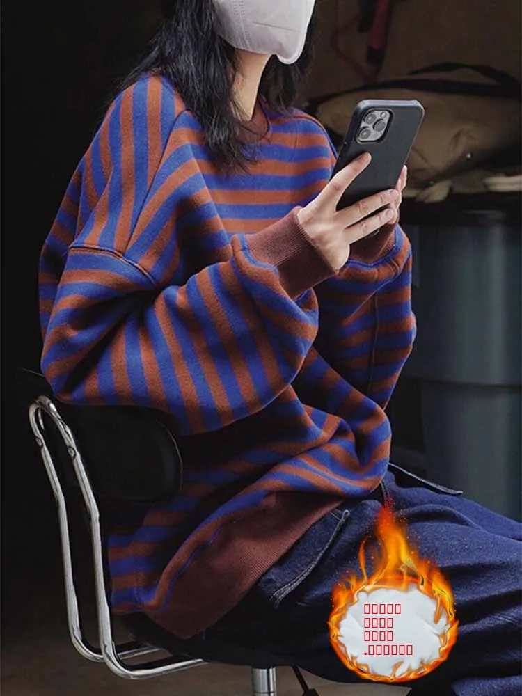 

Женская толстовка больших размеров с флисовой подкладкой, утепленная, в полоску, свободного кроя, осенне-зимняя, новая, в корейском стиле, модный повседневный топ