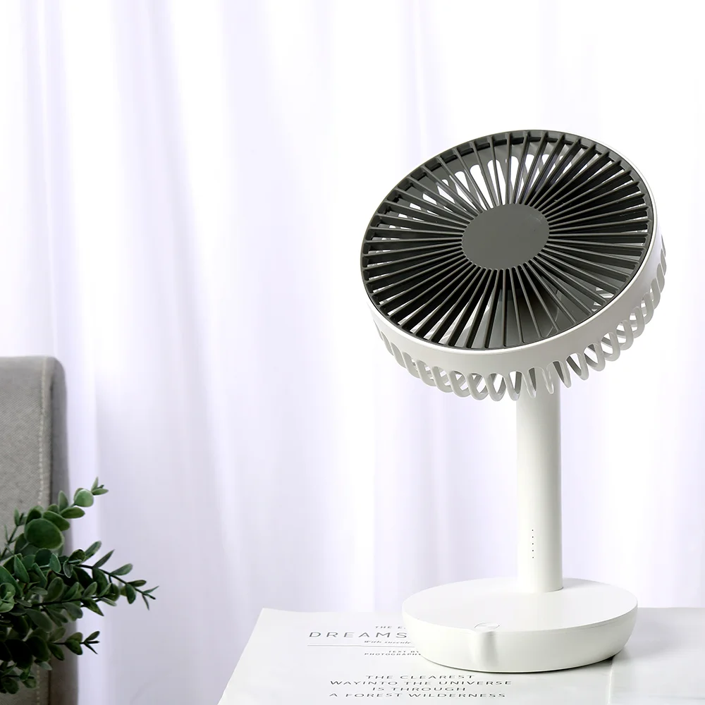 2021 Hot Sale 4000mAh Large Battery Capacity Portable Mini Fan Rechargeable Battery Fan For Outdoor Home