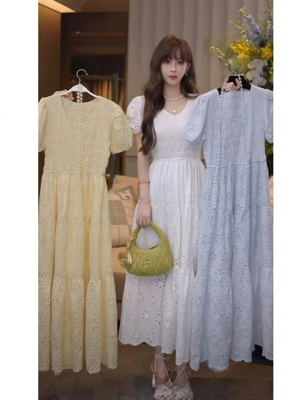 

Mimius Gentle Hollow V-ne Embroidery Waist-cinching Pleated Dr Cotton 00% Spring 2025 Women's Hanfu Upperwear