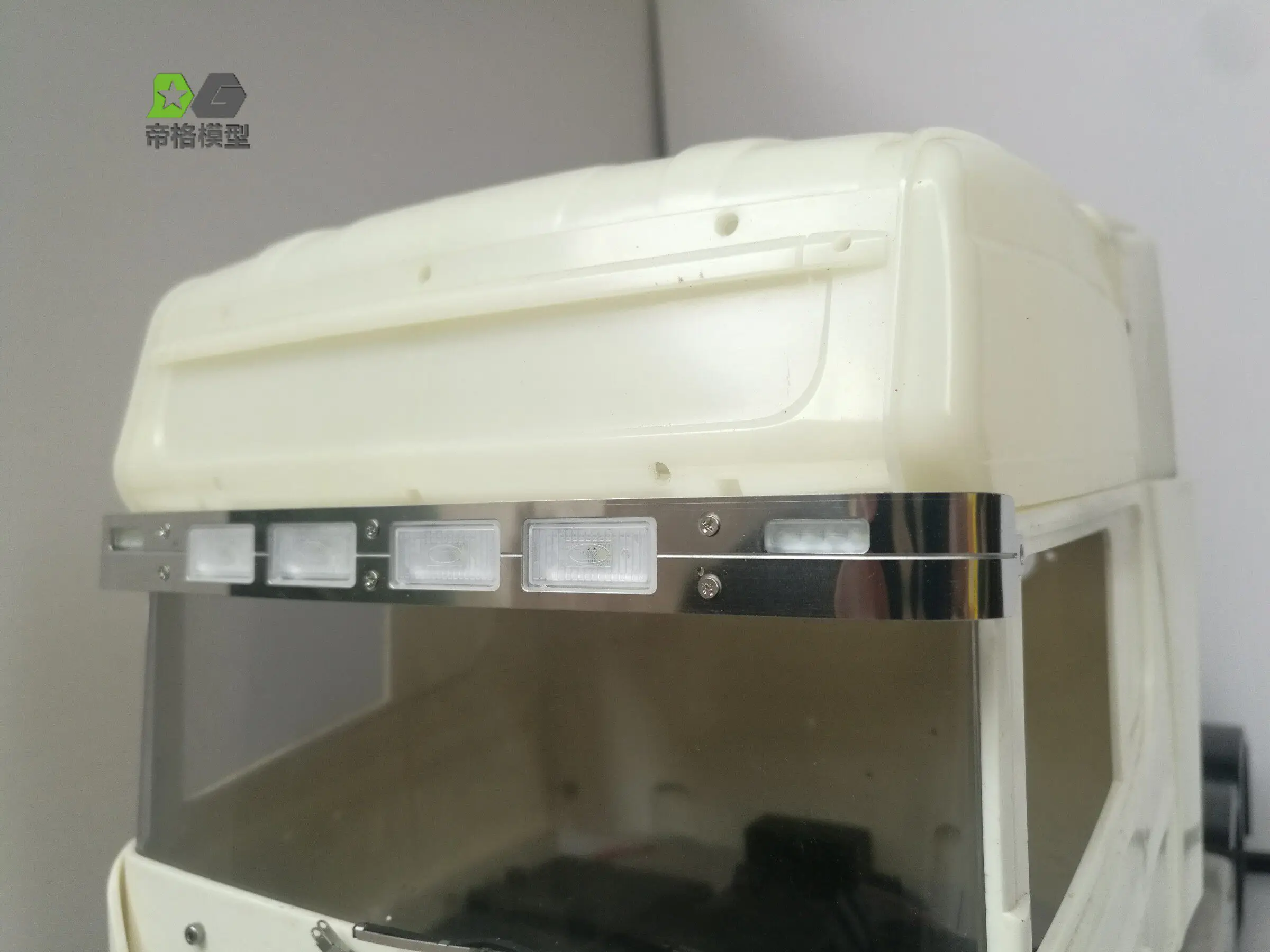 Metall-Sonnenblende mit Licht für 1/14 Tamiya RC LKW-Anhänger-Kipper für Scania R R620 R730 R470 56323 Auto DIY Teile Zubehör – Detail 4