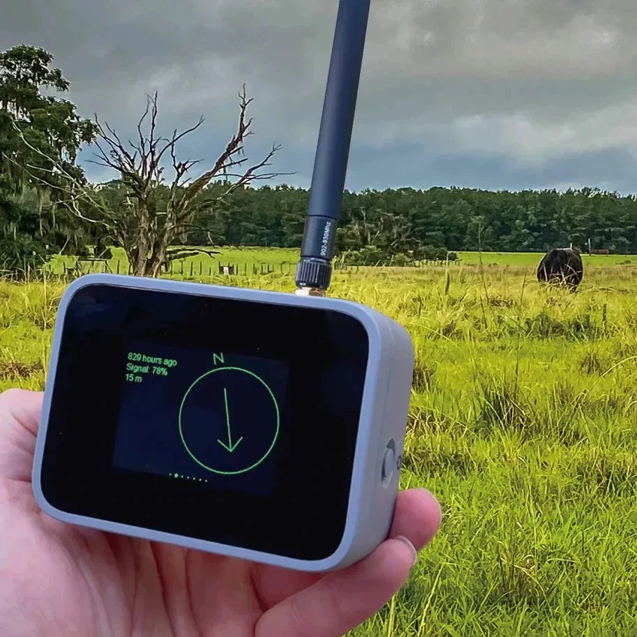 WisMesh TAP Meshtastic Client Touch Screen with GNSS Long Battery Life Portable Communicator