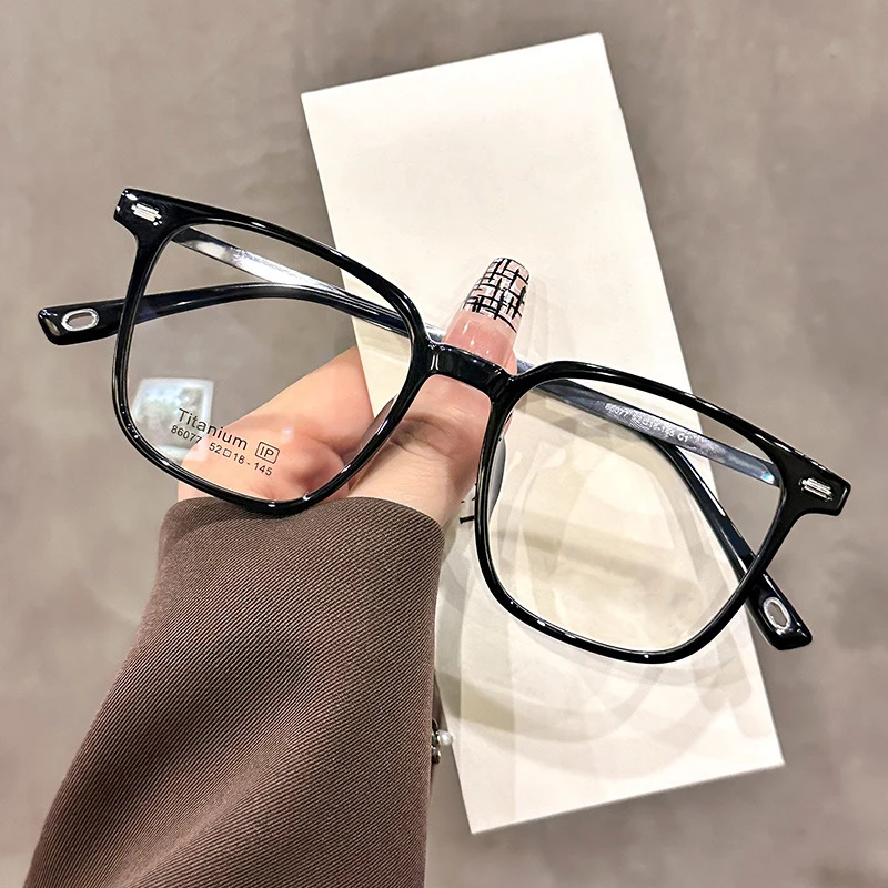 

New Fashion Vintage Round Eyeglasses Square Black Glasses Transparent Myopia Optical Prescription Eyeglasses Frames Man Woman