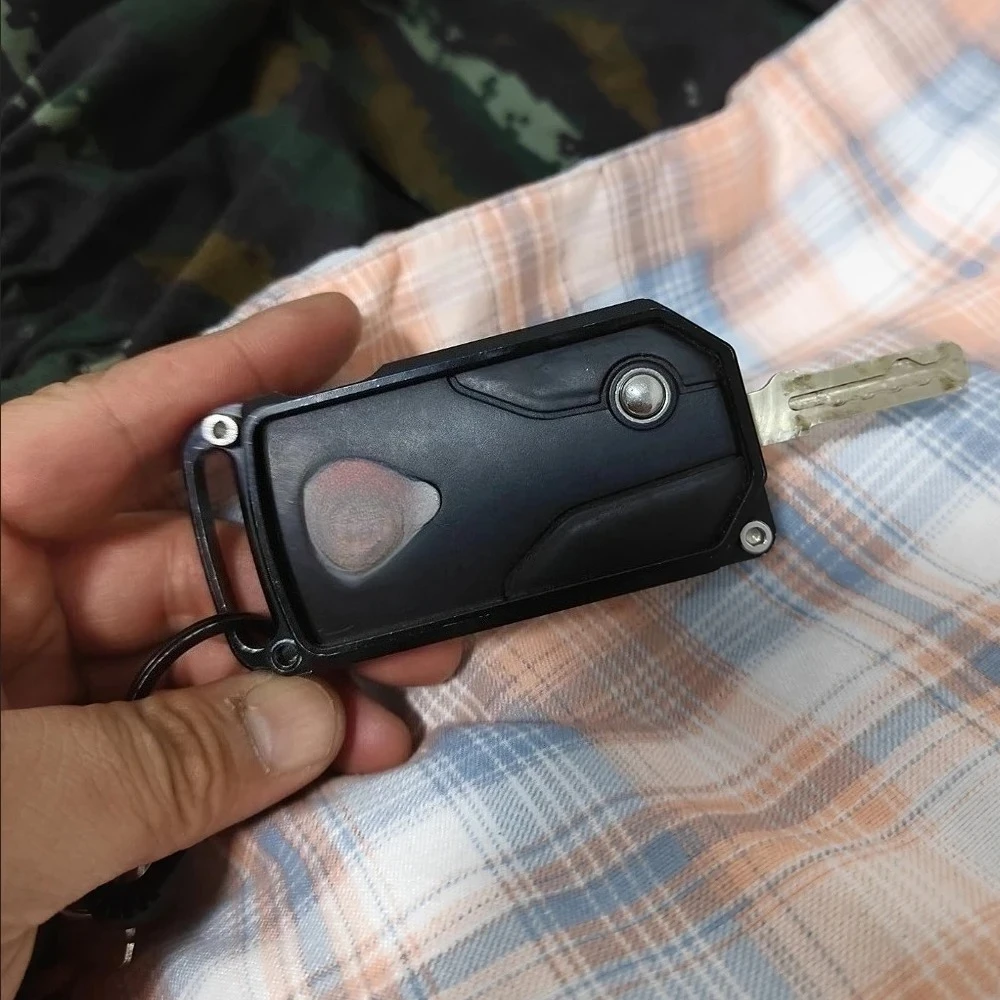 Motorcycle CNC Key Case Cover Caps Chain For Ducati Diavel 2011-2016 Multistrada 1200/S 1200 1200S 2010 2011 2012 2013 2014