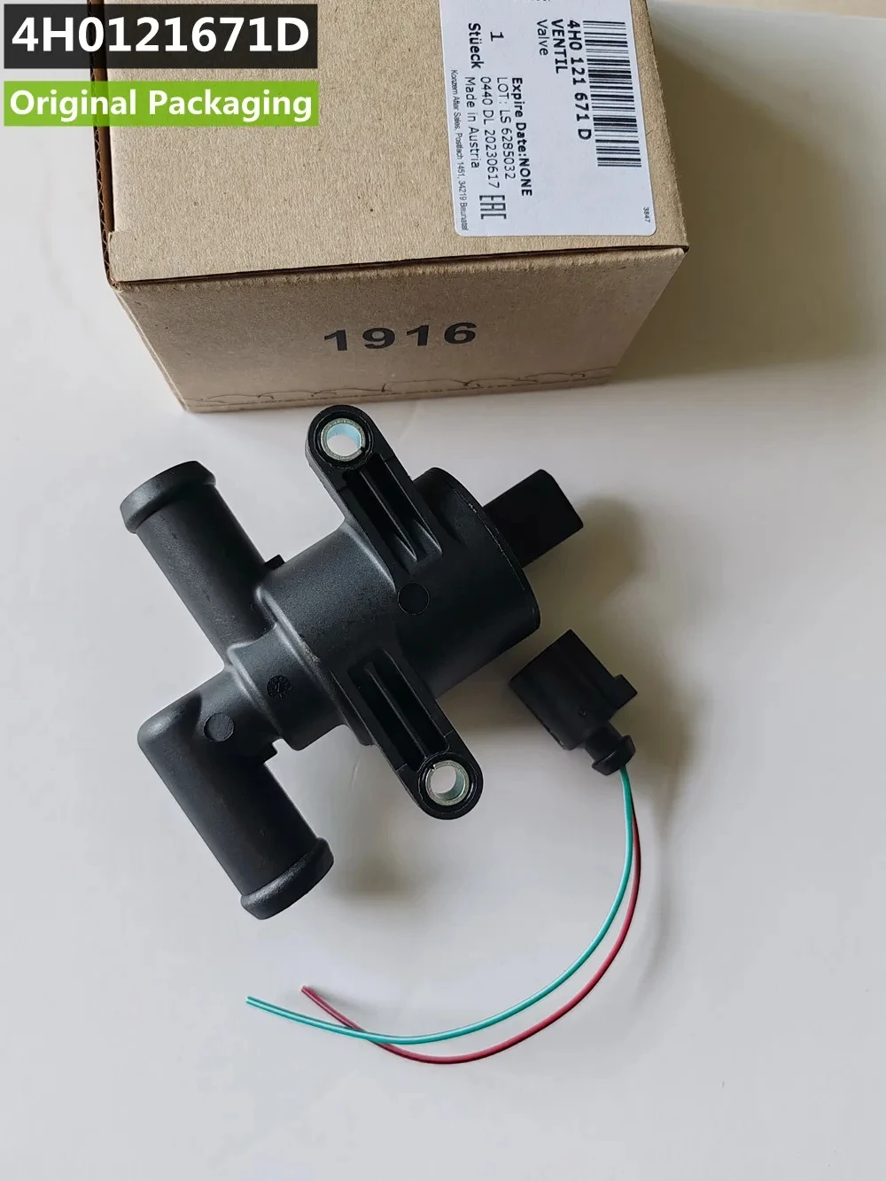 

Premium Car Heater Control Valve with Plug for Audi A4 A5A6 C7 A7 A8 Q5 VW Golf 7 Passat B8 4H0121671B Solenoid Valve