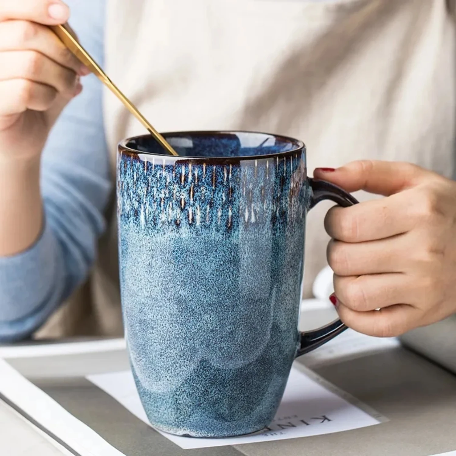 

Retro Ceramic Mug with Couples, Creative Drinkware, Office and Office, Tea and Drink, Europe Gift, 600ml（No spoon）