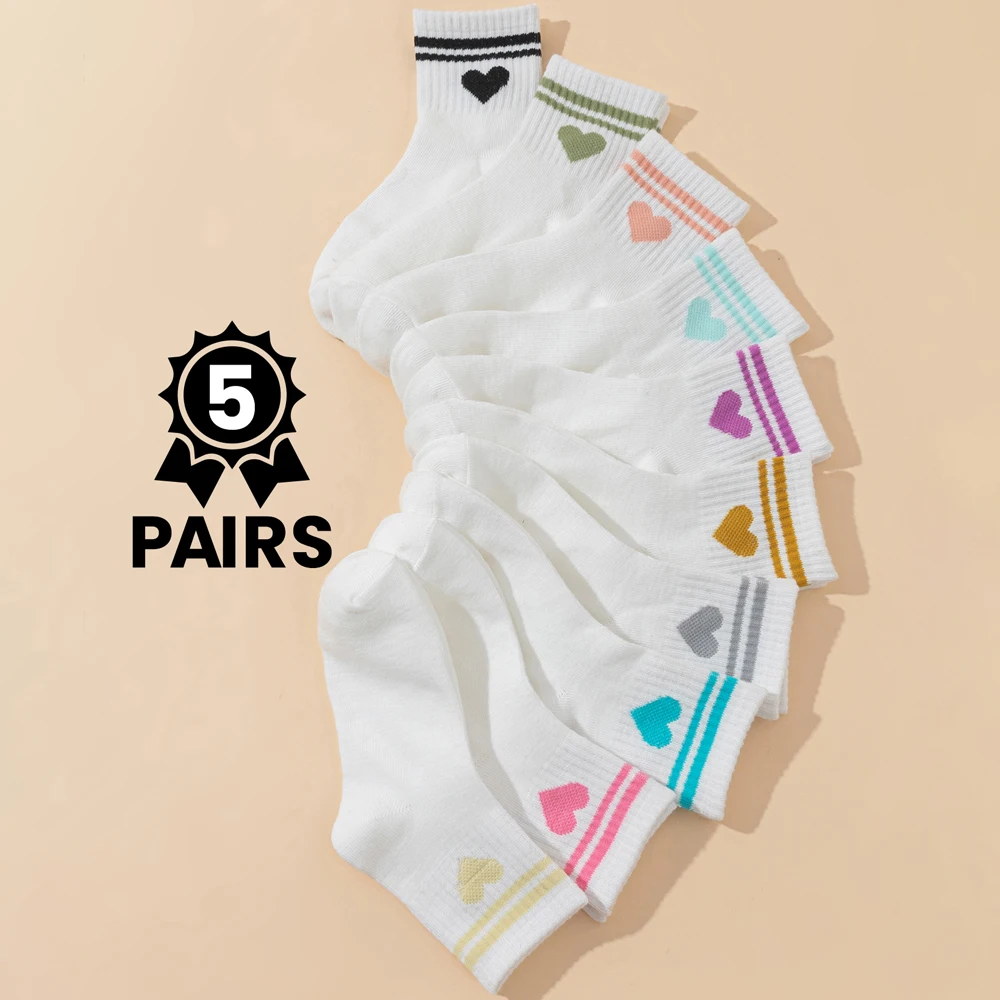 10 Paar weiße Kindersocken mit herzförmigen, doppelt gestreiften Streifen, geeignet für Jungen und Mädchen – atmungsaktive Socken in mittlerer Wadenlänge