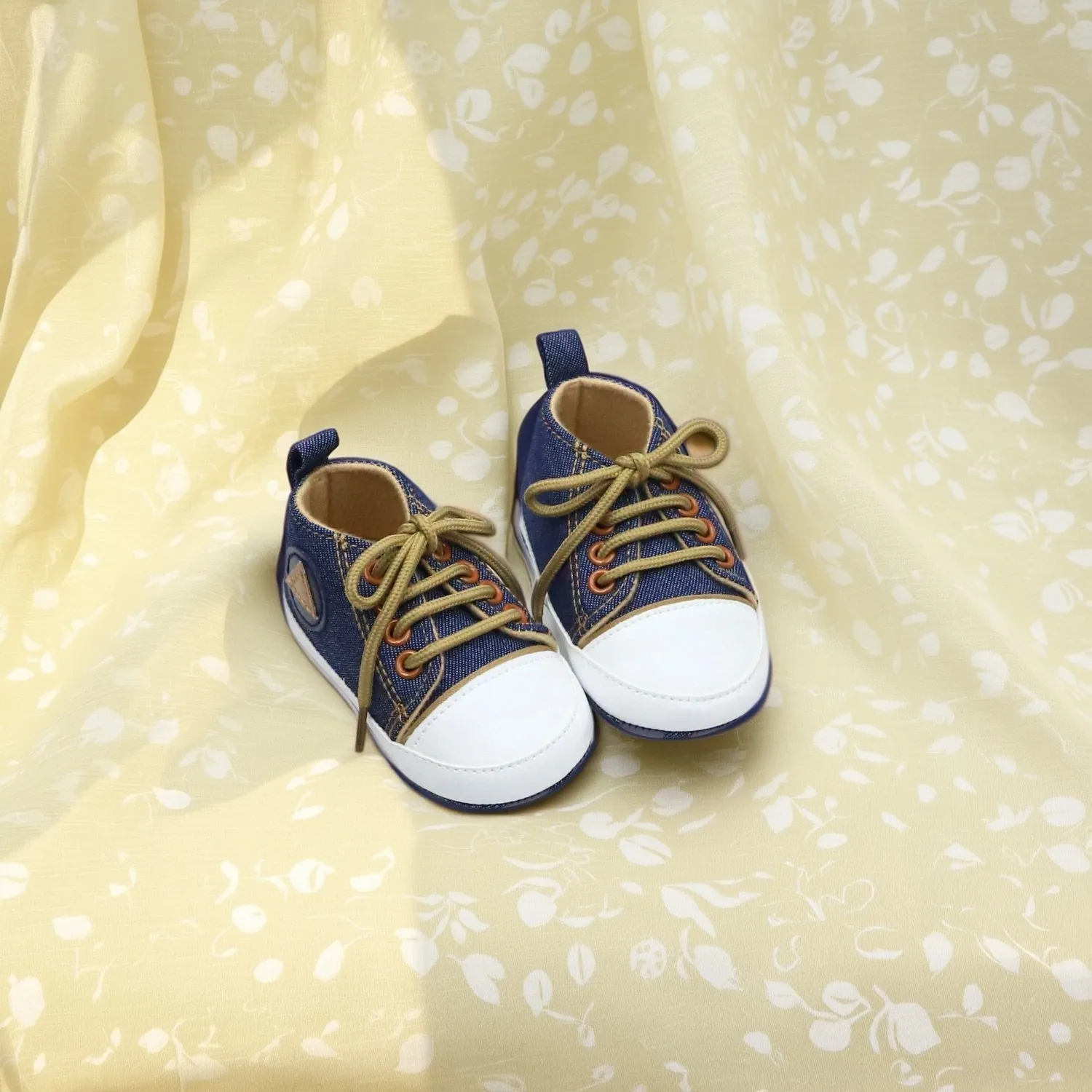 

Male baby canvas shoes baby walking shoes 0-6-12-18 months denim shoes breathable and non slip