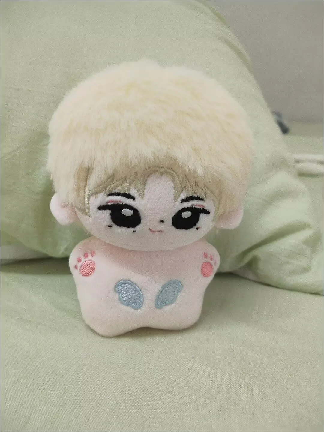 [New Product] Zhang Chi Spread wings10CM rabbit hair starfish body doll with wings,celebrity merchandise,fan Q-version idol doll view 4