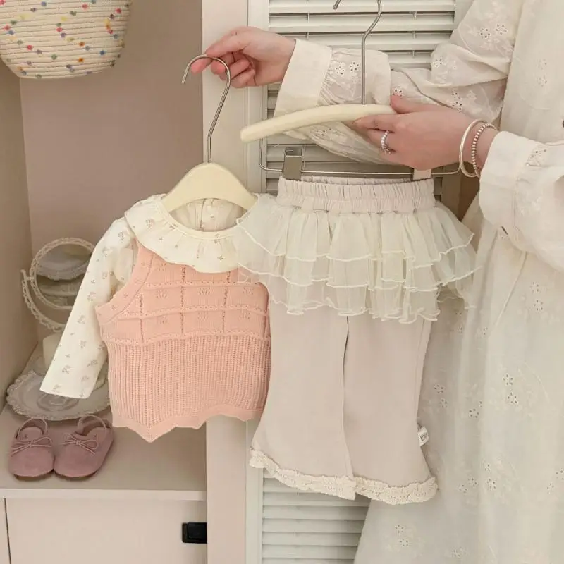 2026 Autumn New Girls Long Sleeve Floral Bottoming Shirts Baby Girl Cute Ruffle Collar Tops Cotton Toddler Clothes
