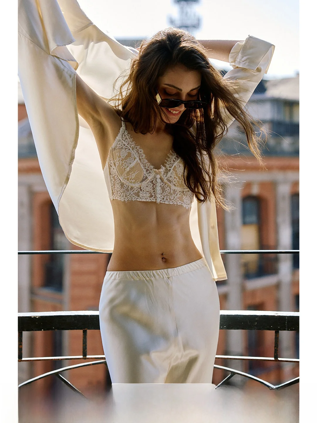 Luna7xi Lace Embroidery Strap Vest Women's Pure Desire Skin-friendly Breathable Beautiful Back Tube Top Casual Wear