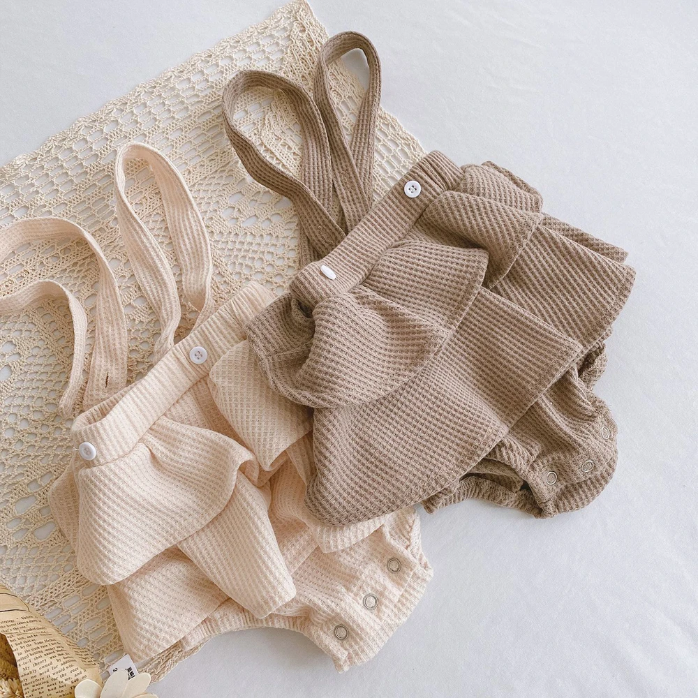 Ruffle Diaper Cover Baby Girl Shorts Fashion Newborn Baby Ruffles Bloomers Spring Atumn Baby Clothes Baby Gifts Items