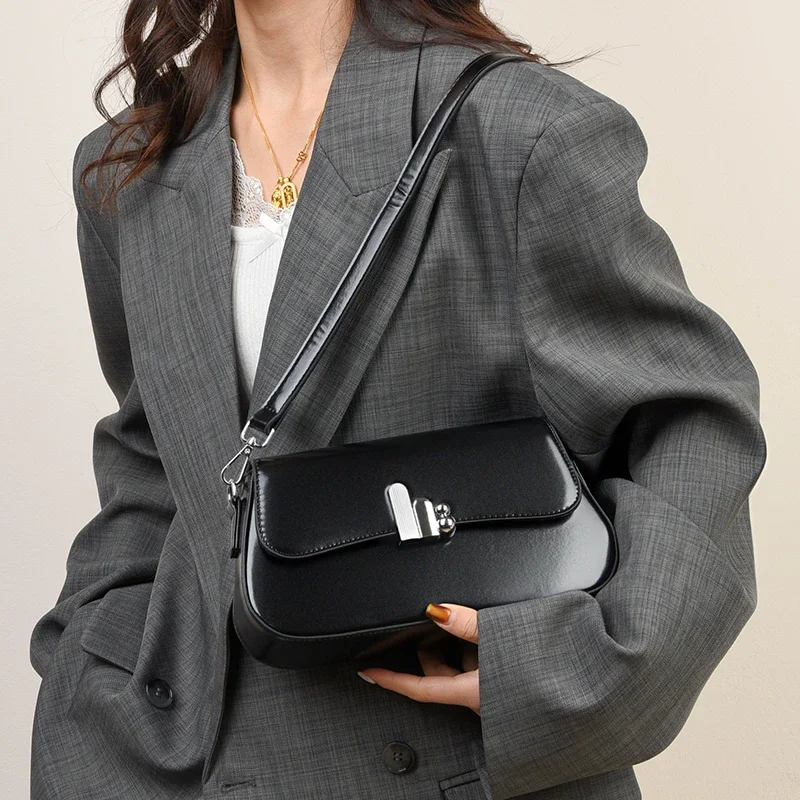 

Luxury Minimalist Leather Shopper Tote Bag For Business Women Paris Fashion Inspired Design