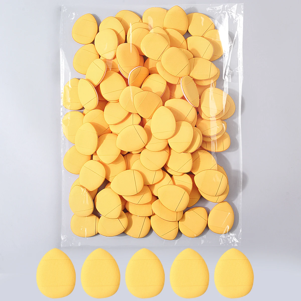 100 peças mini sopro de pó de dedo macio, dupla finalidade seca e molhada, não inclinada para colar em pó, sopro de pó de maquiagem com almofada de polegar