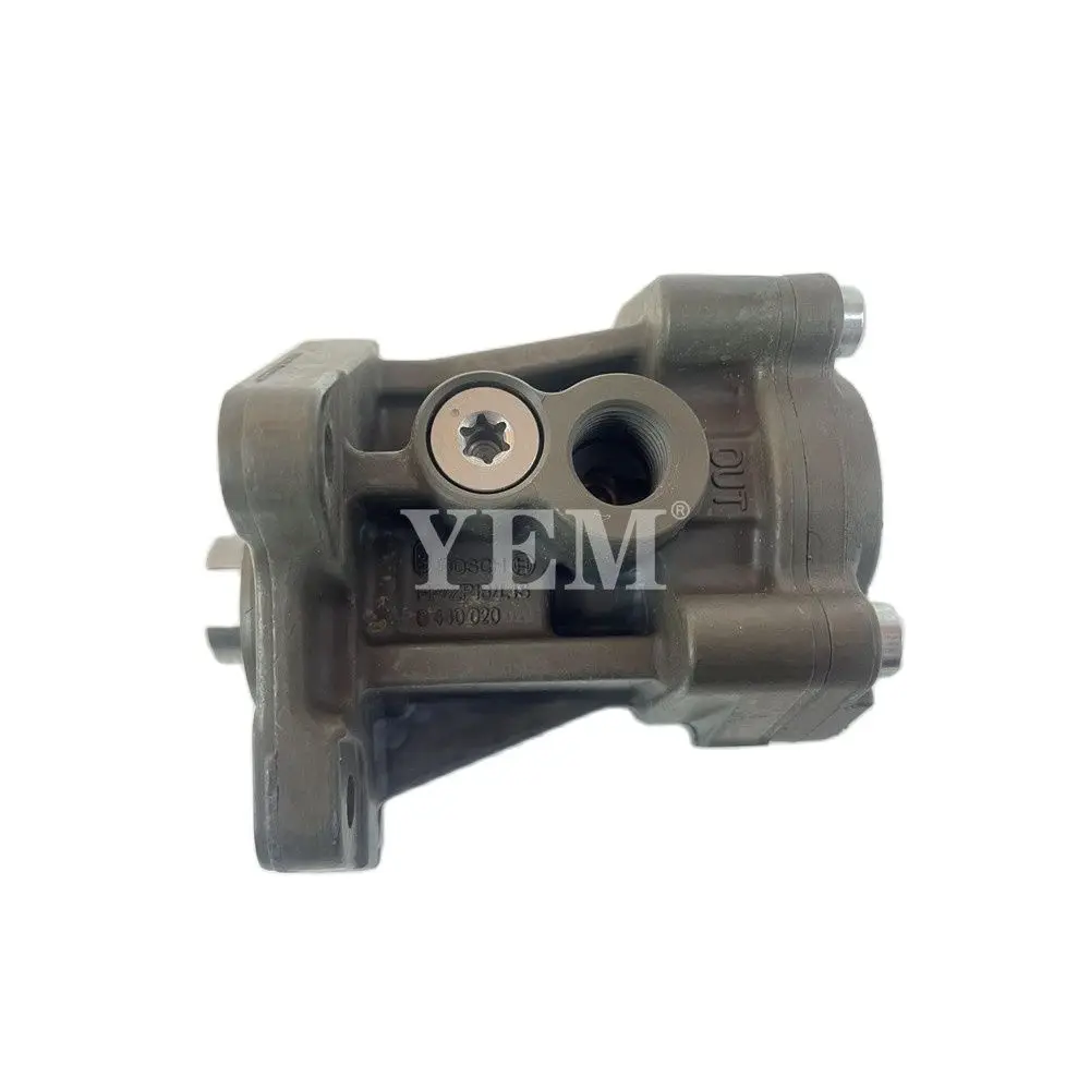 

For LIEBHERR engine parts D934S Fuel Pump 9078681