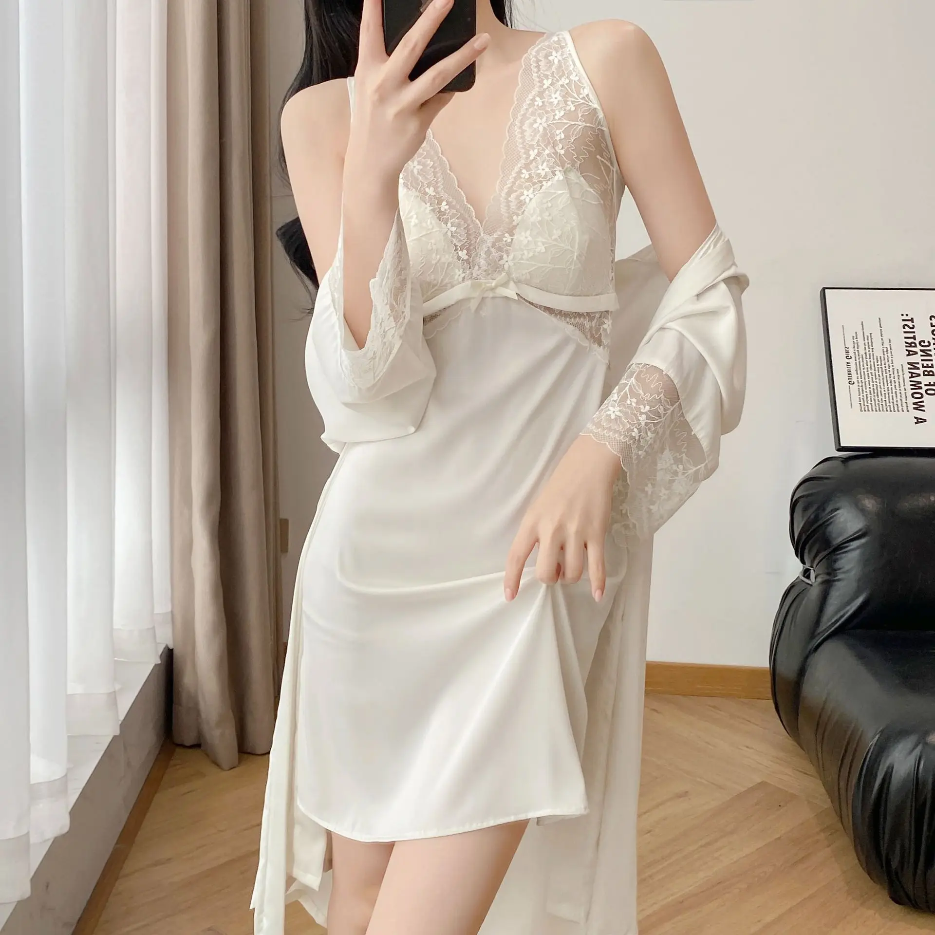 Robe Gown ชุดผู้หญิงผ้าไหมน้ําแข็ง 2PCS แฟชั่นชุดนอนเซ็กซี่สตรีเสื้อคลุมอาบน้ํา Nightdress ชุดนอนหน้าแรก