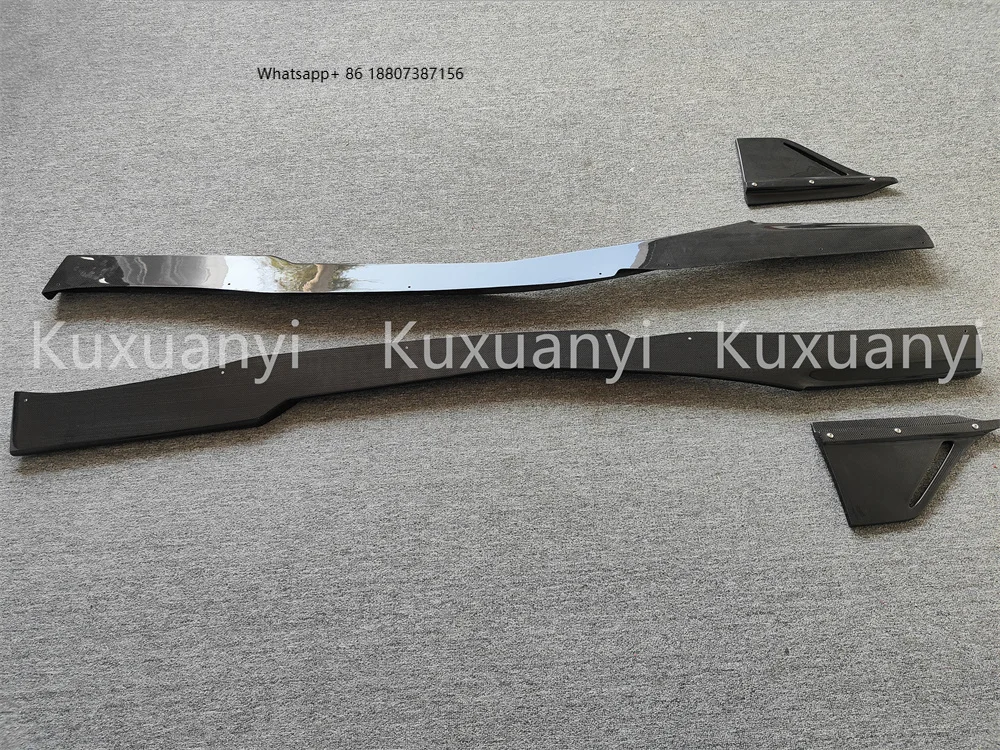 

High Quality Dry Carbon Fiber M-style Side Skirt Body Kit for the NewFerrari F8 Body Kit