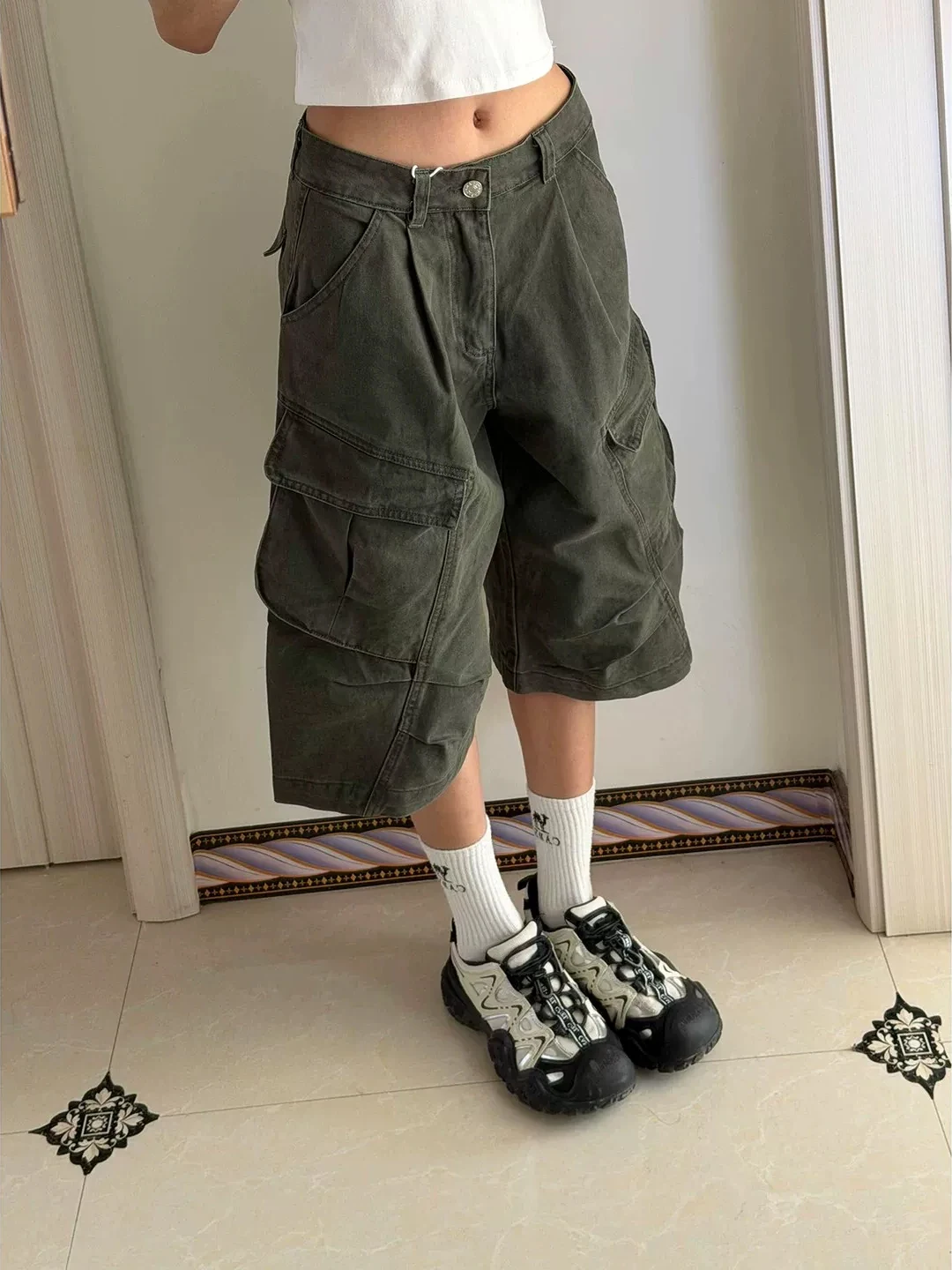 American Retro Large Pocket Knife Seven-Foot Loose Men's Summer Trendy Hip Hop Workwear Shorts Casual Pants Polyester Fiber