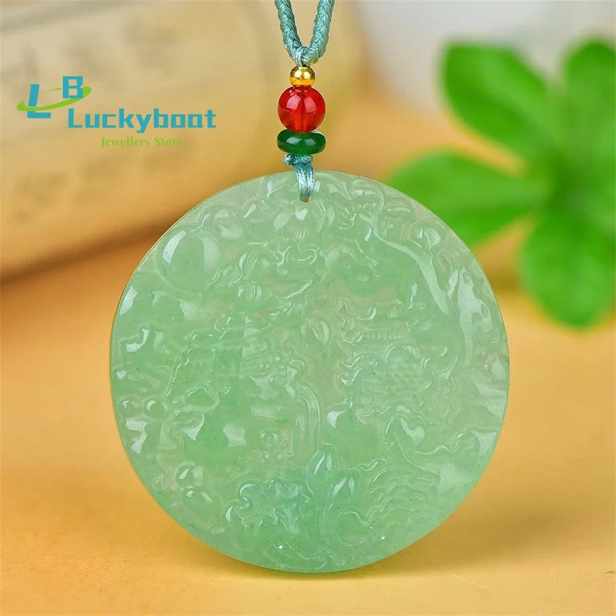 

Natural Dongling Yushan Shuiyuan Brand Pendant is Simple Personalized Exquisite Fashionable and Versatile for Men and Women