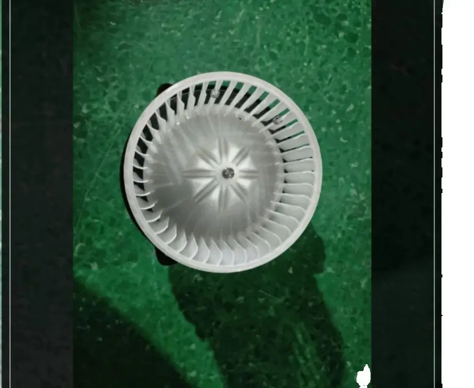 

The blower is suitable for Changan CS35 2014 model