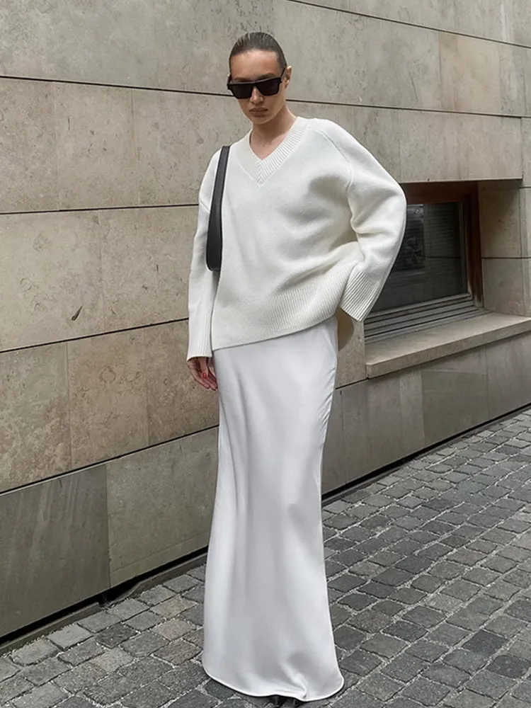 

BKLD 2025 New French Style White Party Satin Slim Fit Fishtail Skirt Feminine Temperament High Waist Floor Length Skirts