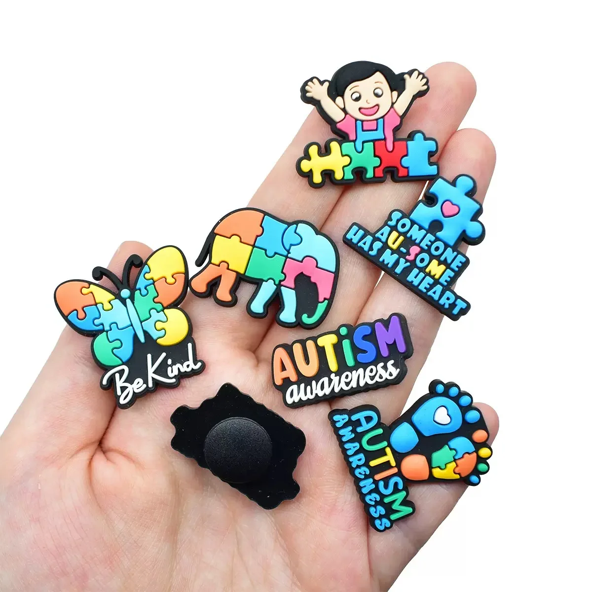 16-100 Stücke Unterstützung Autismus Mit Liebe PVC Schuhe Charms Dekorationen Autismus Awareness Slipper Schnalle Fit Party Geschenke – Detail 2