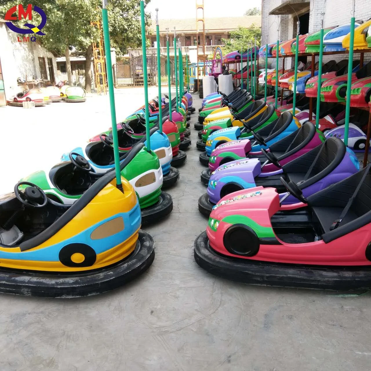 Indoor and Outdoor Adults Kids Amusement Park Rides Electric Battery Operated Floor Bumper Car