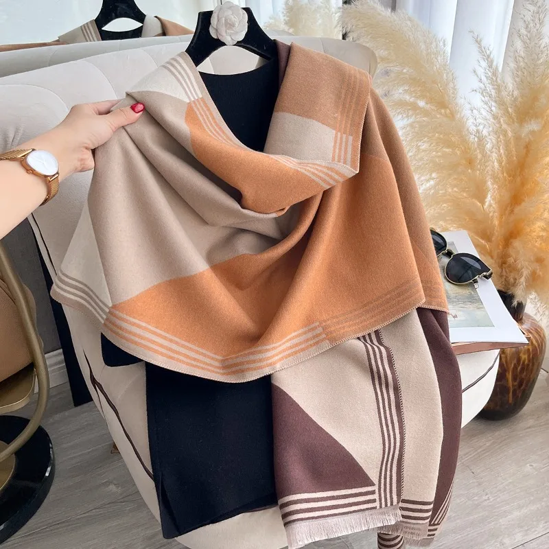 

Korean-style color-blocking fashion acrylic imitation shawl for women, versatile air-conditioning scarf, elegant neck