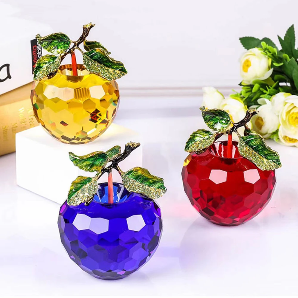 Crystal Apple Statue Chirstmas Eve Romantic Creative Present Room Decoration Birthday Gifts Xmas Home Ornament