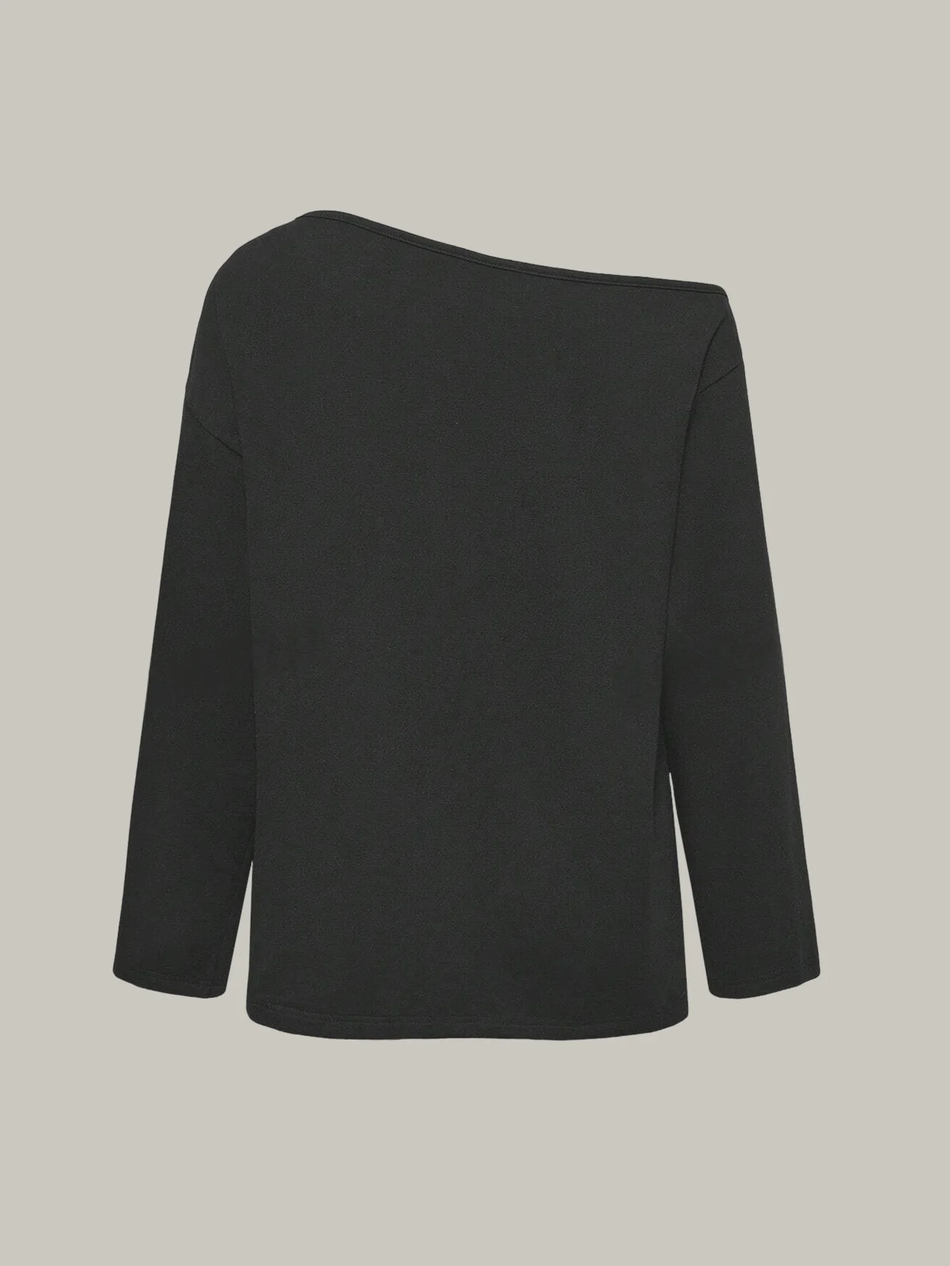 Slightly-sloped shoulder solid-color loose-fitting long-sleeved top - casual and simple base layer shirt