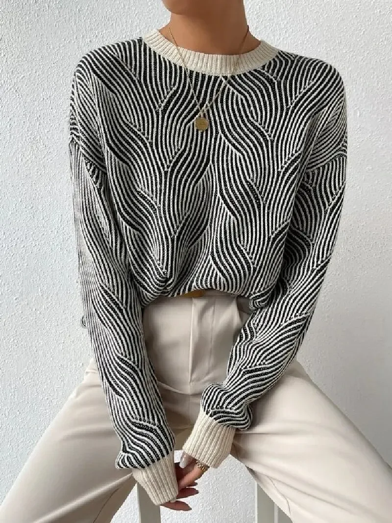 

Knitted women's clothing 2025 spring and autumn new crew neck striped contrasting color casual fashion versatile knitted jumper
