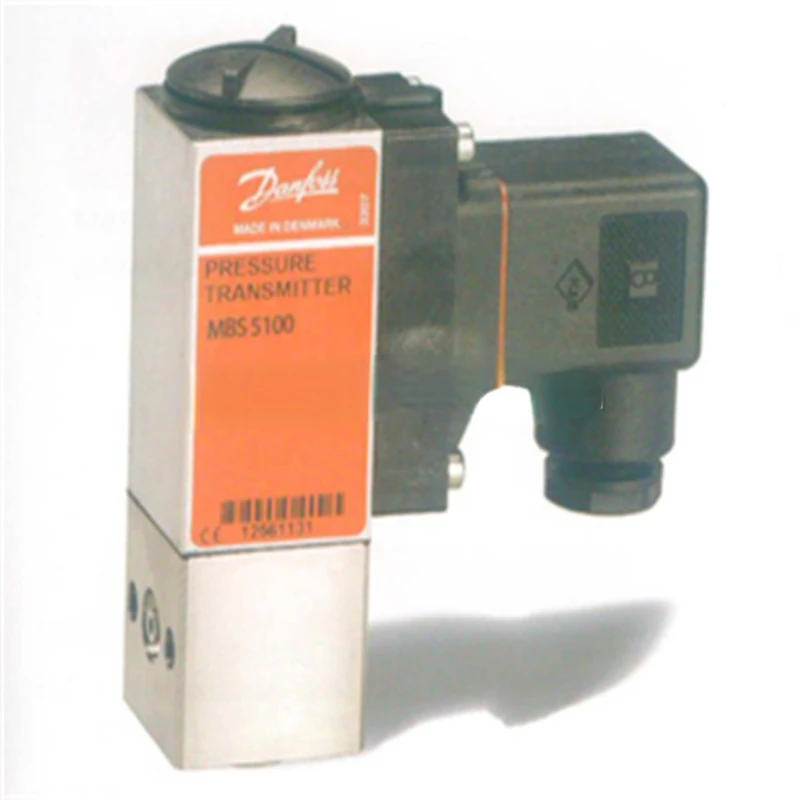 

High accuracy pressure transmitter