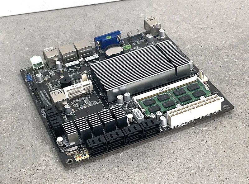 Used J1900/B75K9-ETH control main board NAS Hei Synhui network storage multi-hard disk server