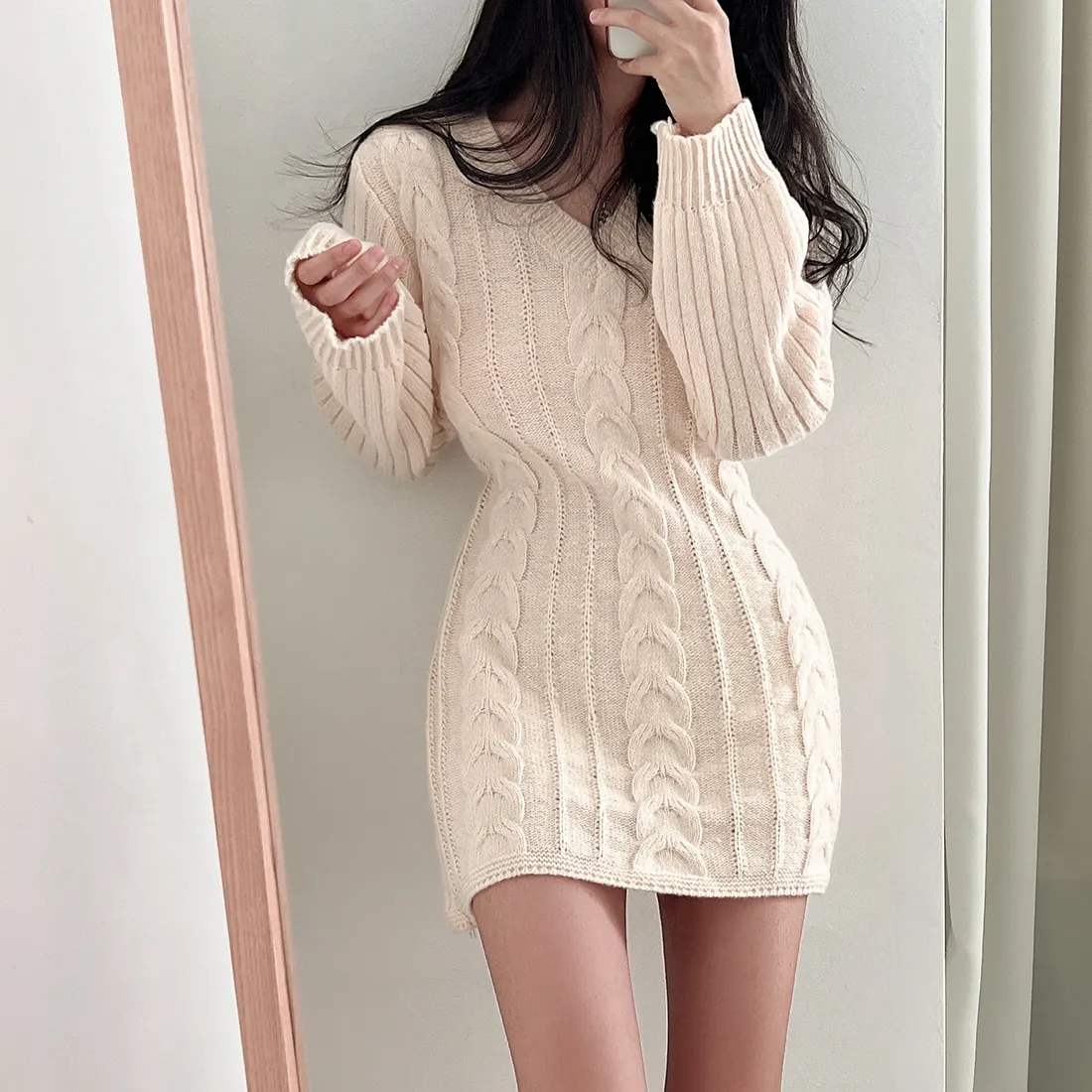 Korean Style V-Neck Knitted Dress Women Early Autumn Waist Cinching Slimming Flared Sleeve Pure Desire Short Length Woolen Skirt