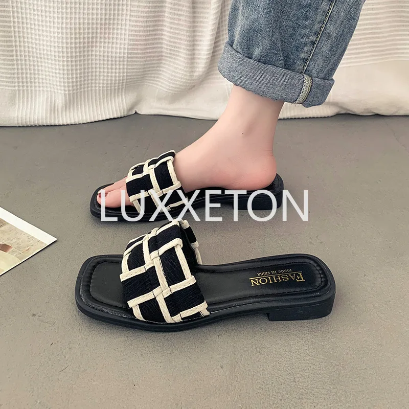 Women Slippers Summer New Fashion Square Toe Plaid Outdoor Flip Flops Designer Casual Comfortable Beach Slippers for Women