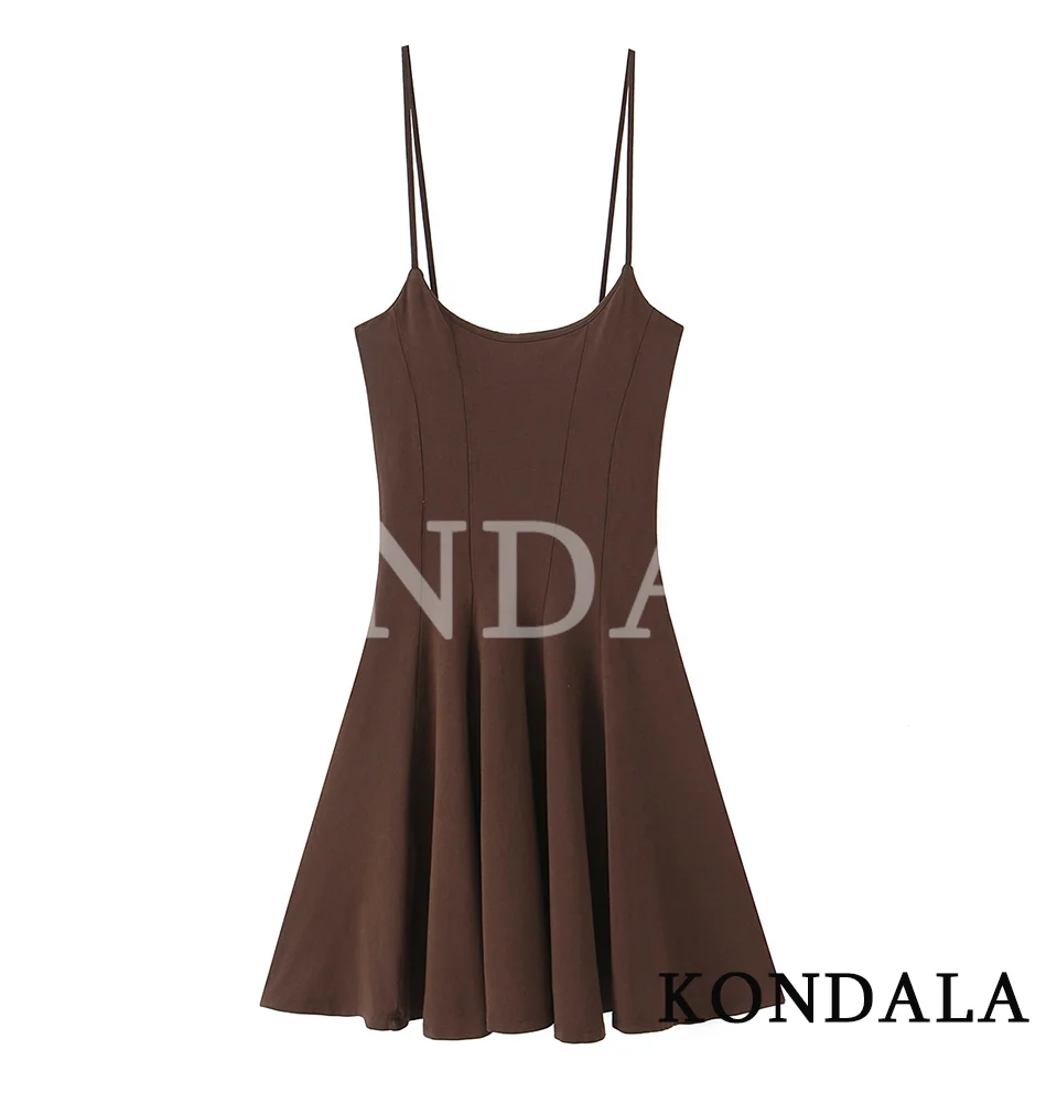 KONDALA Einfaches Elegantes Plissiertes Trägerkleid Damen Lässiges Schickes Kurzes Kleid 2026 Sommer Trendiges High-Street Urlaubs-Strandkleid