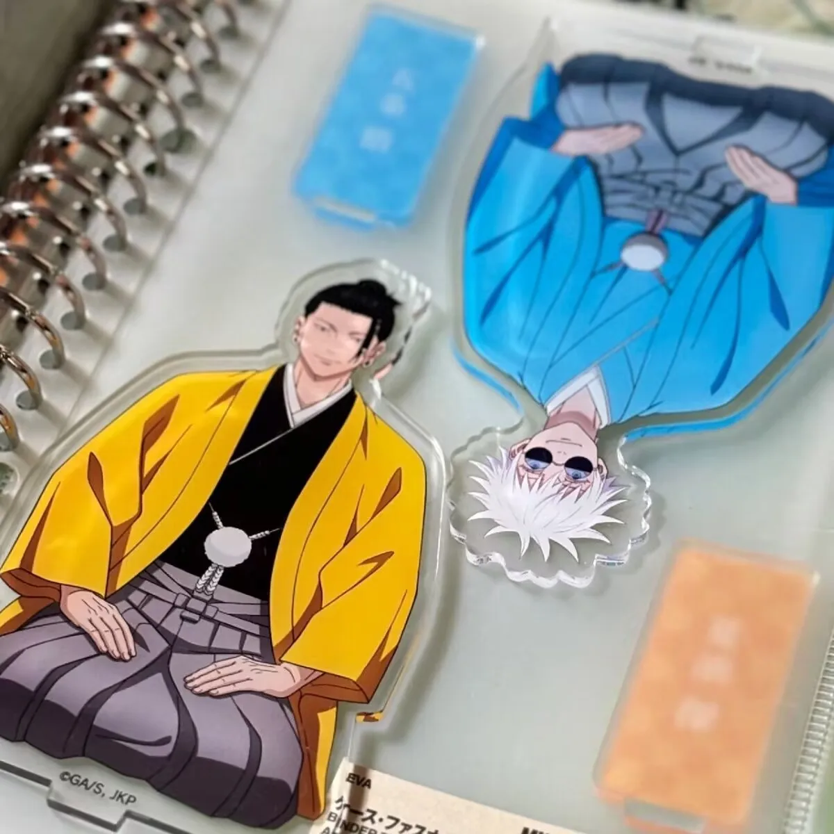 Estandees acrílicos e enfeites de mesa com as revelações do arco de "Jujutsu Kaisen" e "Gojo Satoru Yuki" Sinal permanente