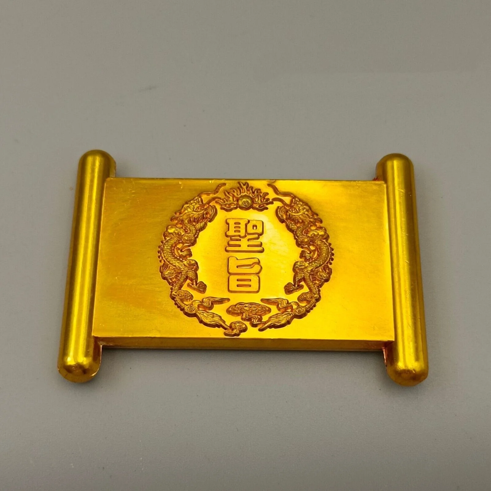 

High quality brass gold Qianlong imperial decree ornaments Statue