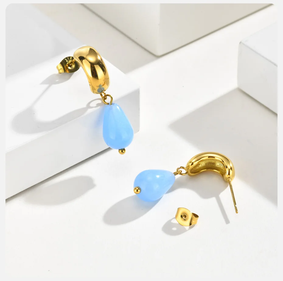 Vnox Boho Naturstein-Wassertropfen-Ohrringe für Damen, vergoldet, C-Form, Aquamarin-Chalcedon-Ohrringe, Sommer-Strandschmuck – Detail 6