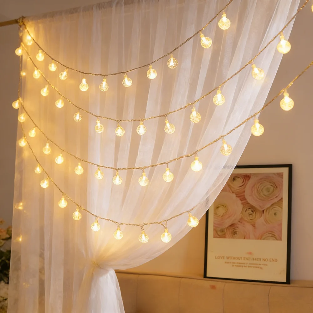 

Battery Operated LED Bubble Ball String Lights Wedding Fairy Lights Golden Glow for Holidays New Year Room Decorations Indoor