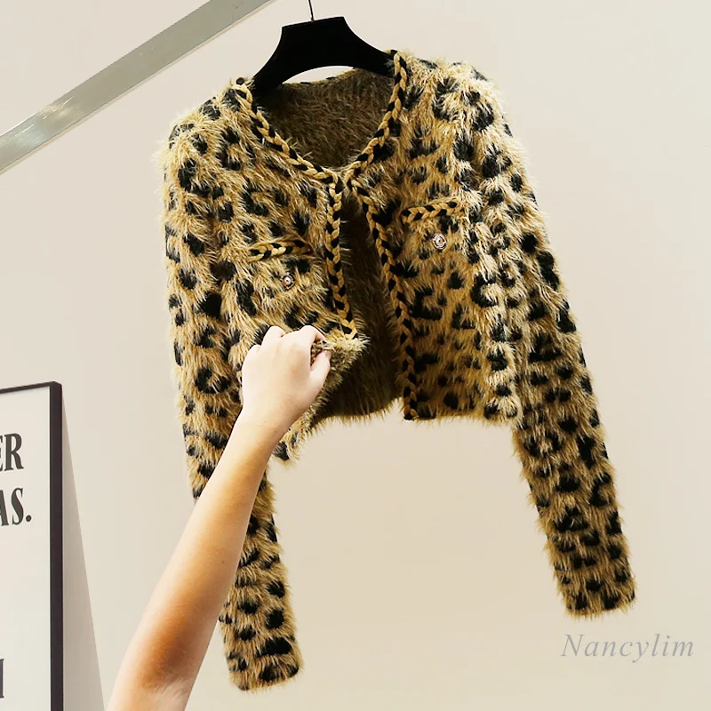 

New Fashion Sexy Temperament Leopard Print Long Sleeve Cardigan Women's Autumn Knitted Sweater Short Coat 2024